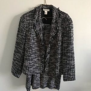 Damon’s and Draper’s Knit Suit 16P